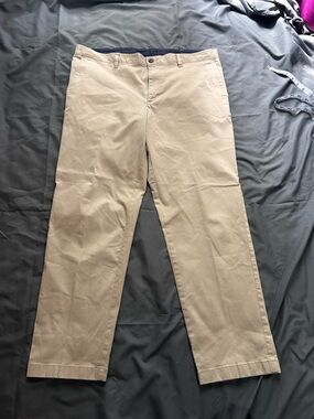 Men's Straight-Fit Khaki Chino Pants - Neutral Tan